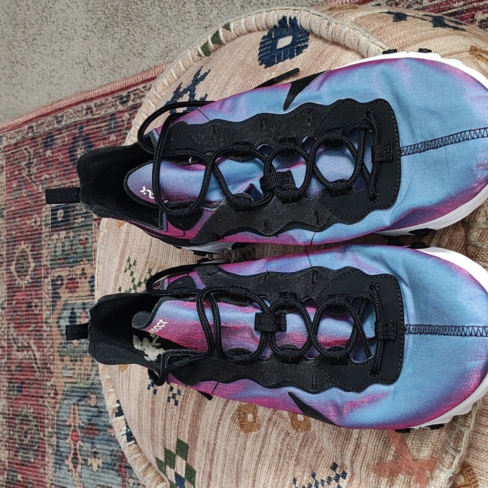 Nike sunset purple react shoes